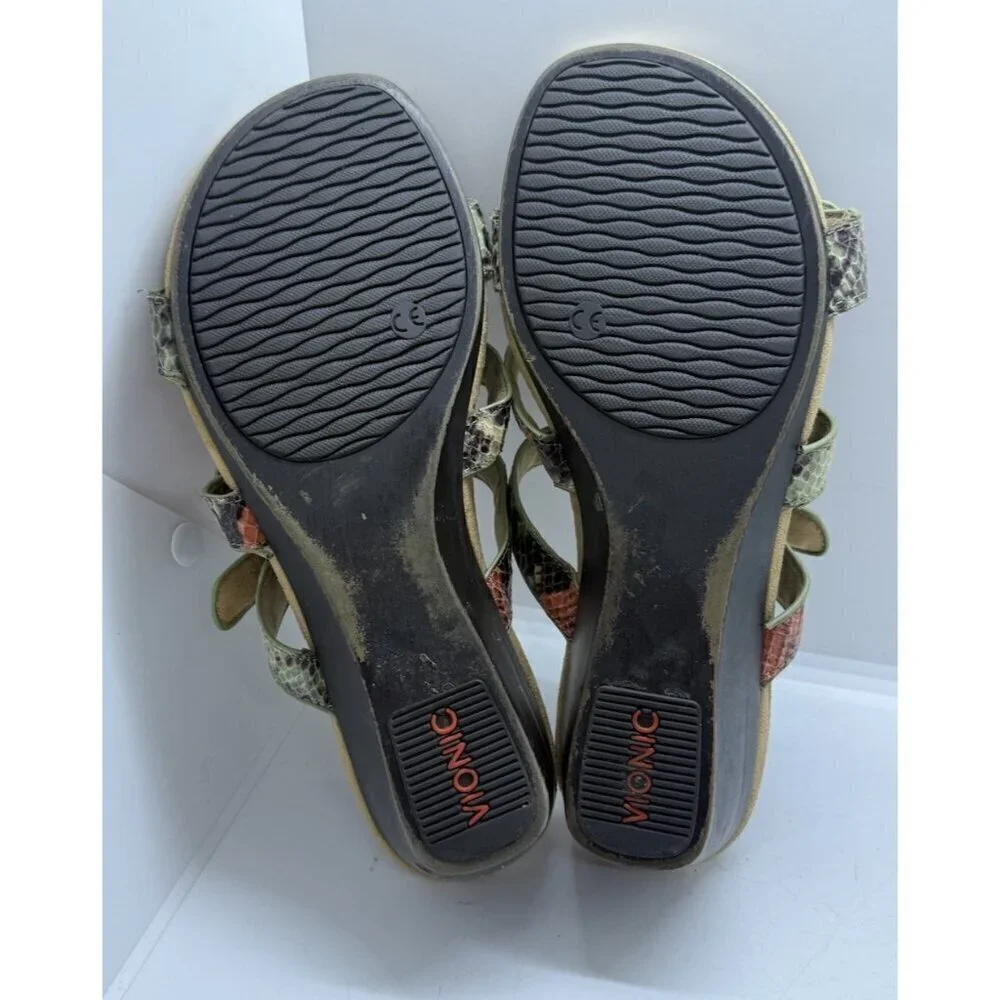 Vionic Radia Orthoic Mint Green Coral Snake Print Wedge Sandal Sz 8 Triple Strap
